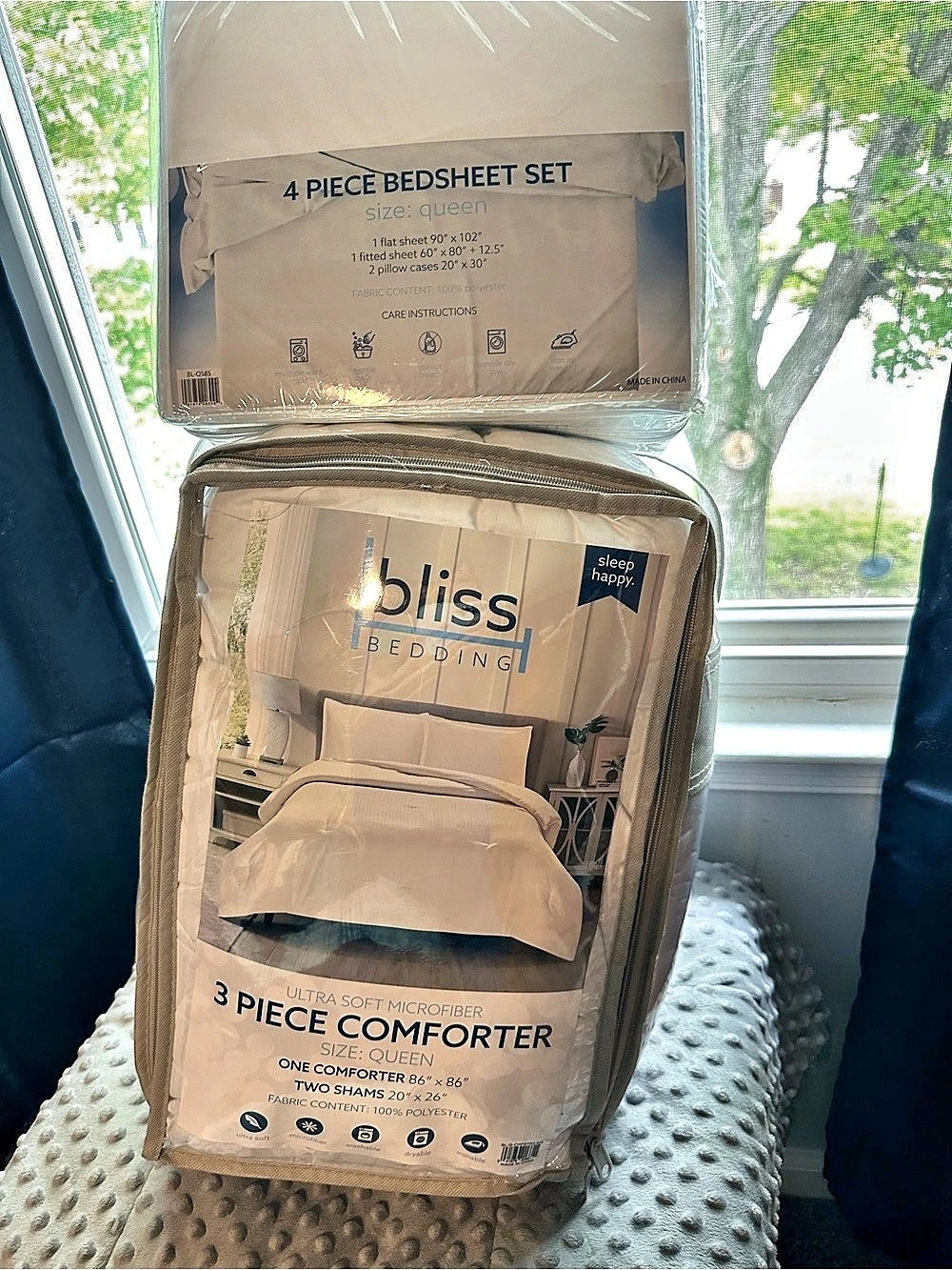 bliss bedding 4 Piece Bedsheet Set Queen White with comforter and 2 shams all ne